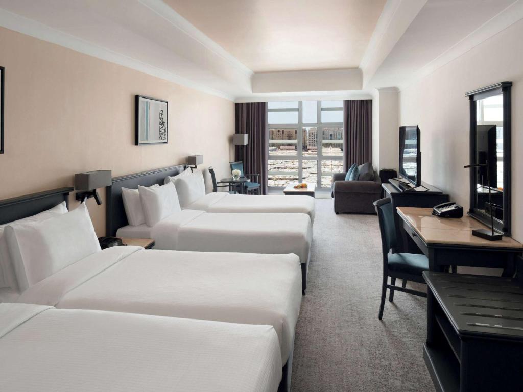 5 star Anwar Al Madinah Hotel