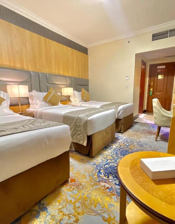 4 star Zowar International Hotel