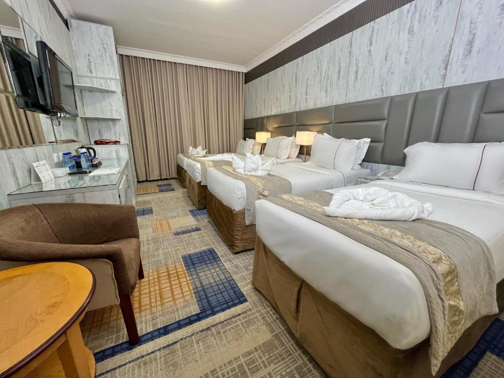 4 star Zowar International Hotel